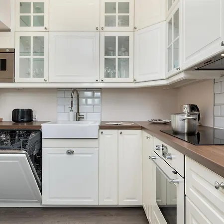 Nowoczesny W Spokojnej Okolicy Z Parkingiem By Rent Like Apartament *